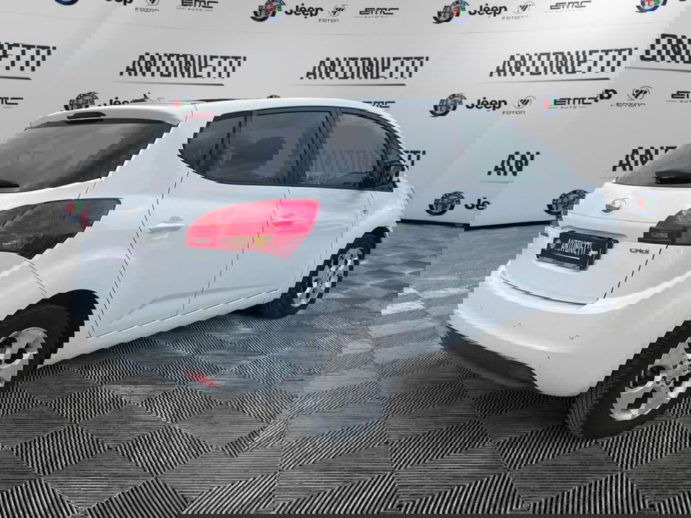 Kia Venga usata a Ancona (5)