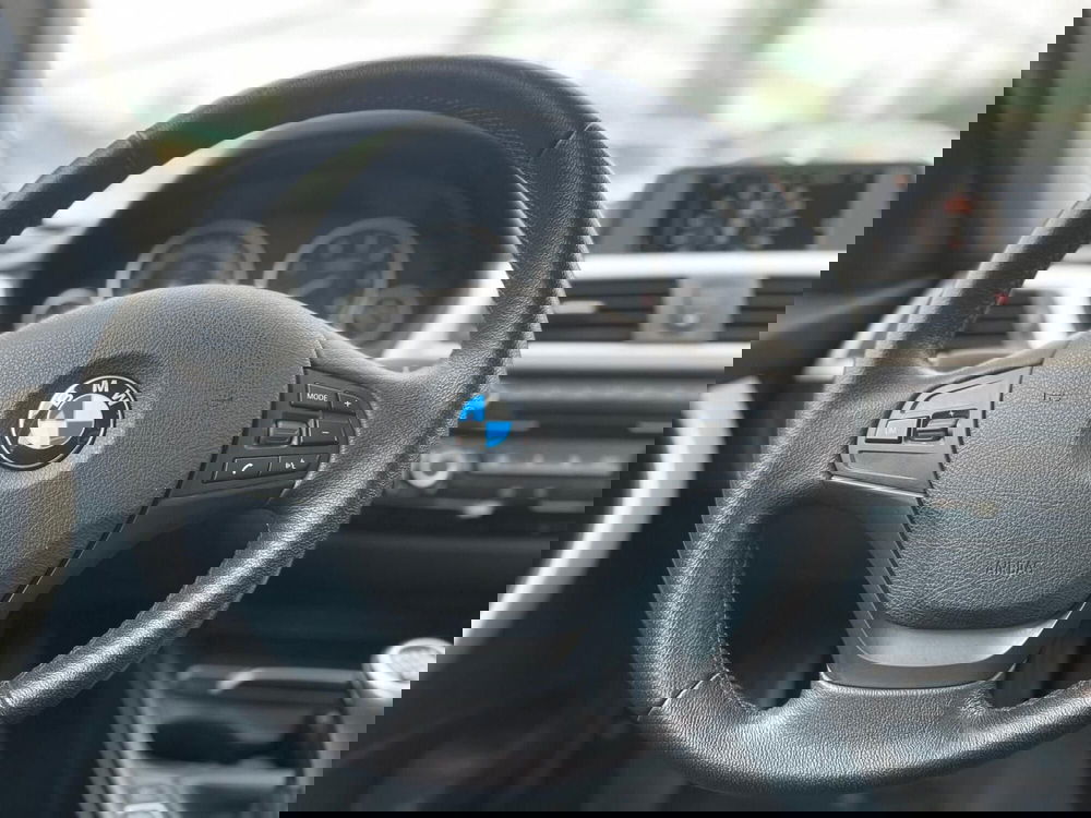 BMW Serie 3 usata a Ancona (11)