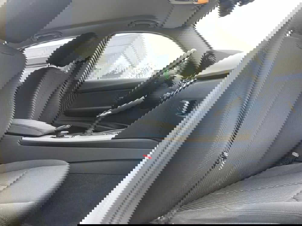 BMW Serie 3 usata a Ancona (14)