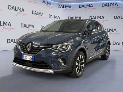 Renault Captur 1.0 tce Techno 90cv del 2023 usata a Solaro