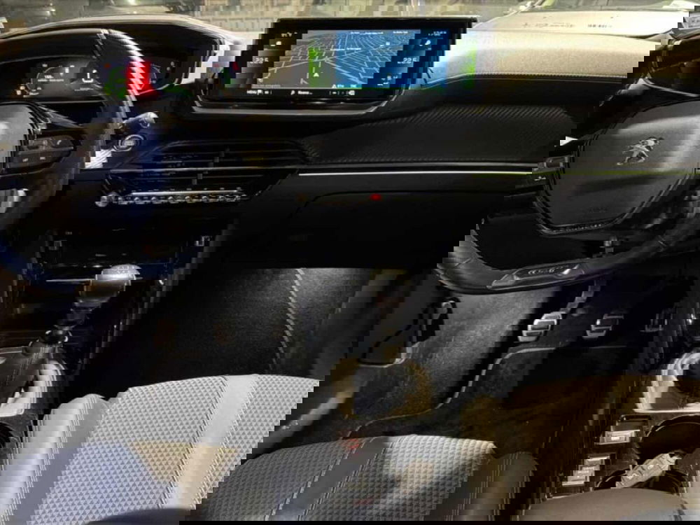 Peugeot 2008 usata a Foggia (8)
