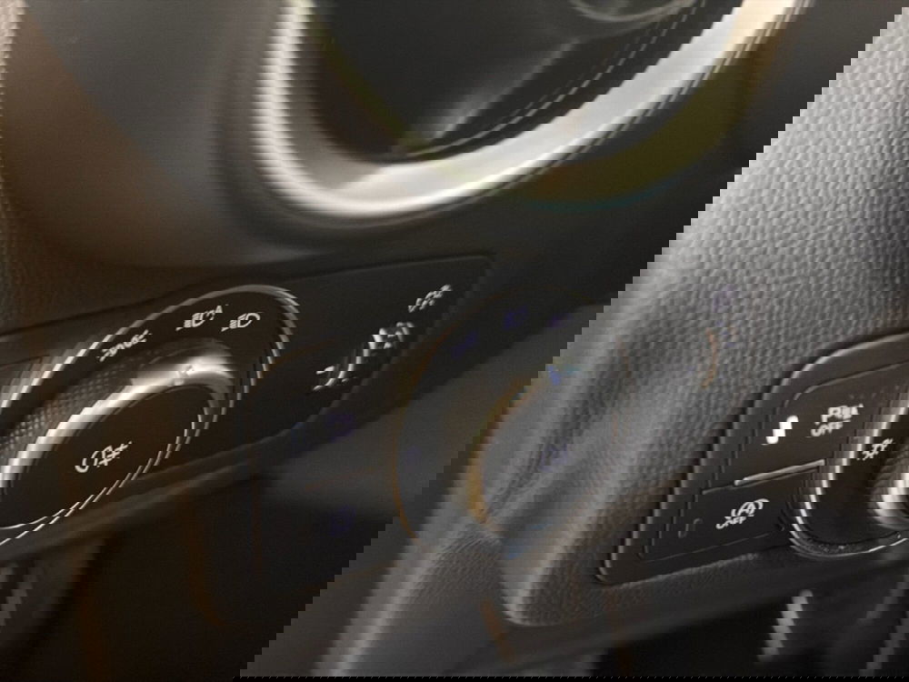 Alfa Romeo Stelvio nuova a Palermo (10)