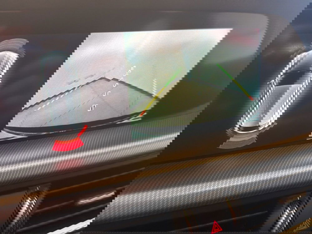 Alfa Romeo Stelvio nuova a Palermo (12)