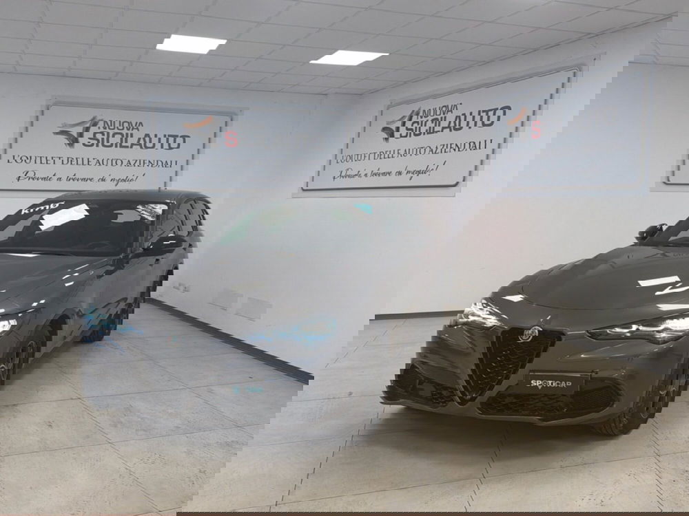 Alfa Romeo Stelvio nuova a Palermo (2)