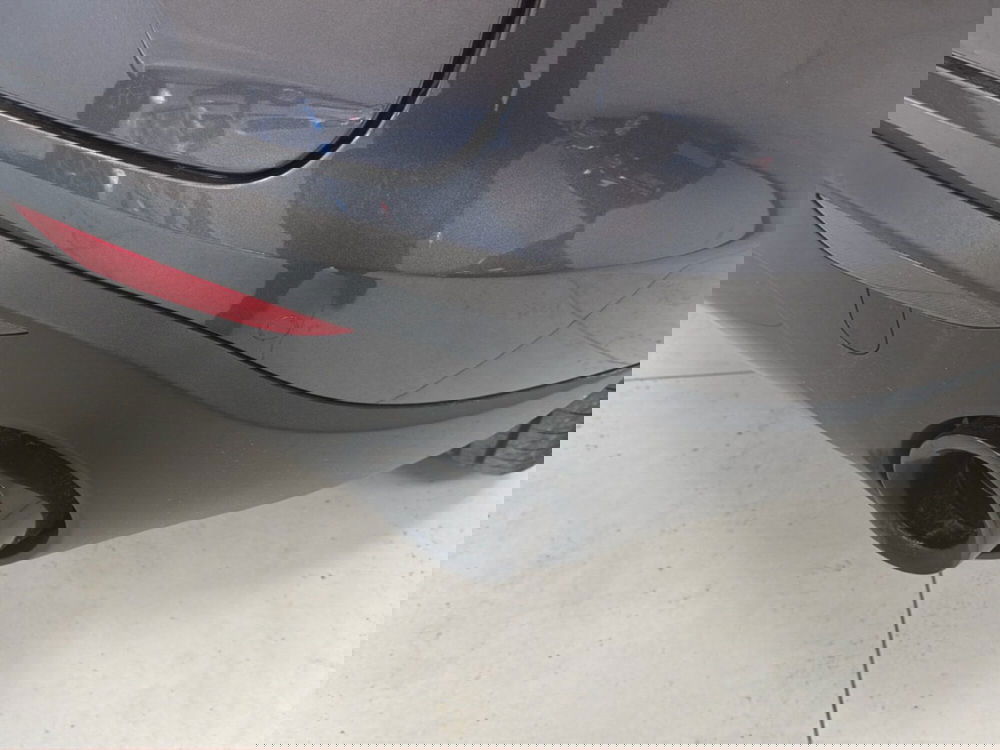 Alfa Romeo Stelvio nuova a Palermo (20)