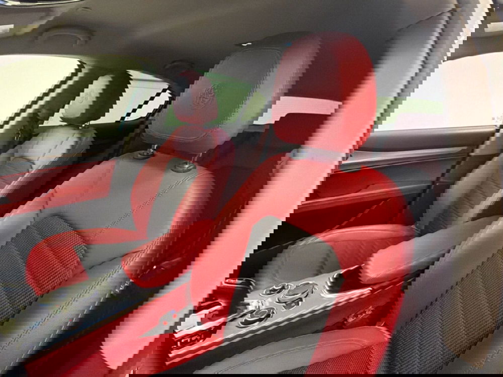 Alfa Romeo Stelvio usata a Palermo (10)