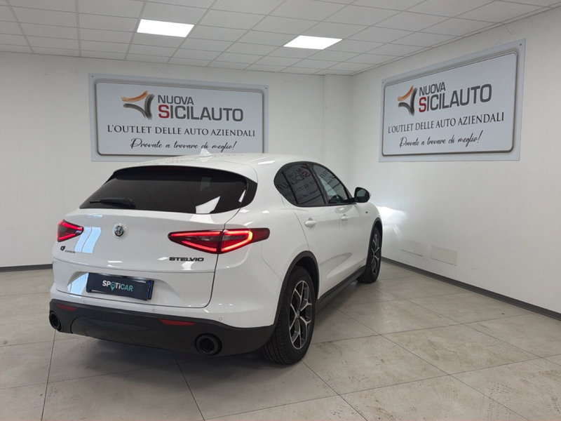 Alfa Romeo Stelvio usata a Palermo (17)