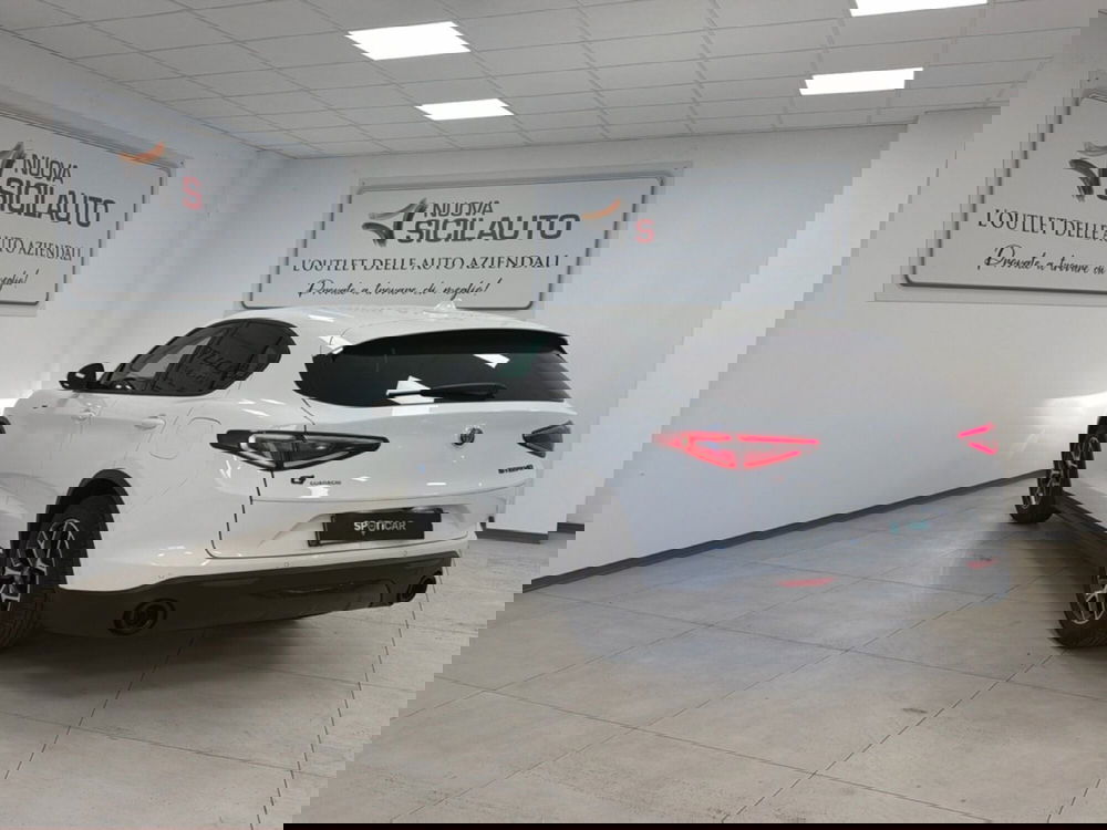 Alfa Romeo Stelvio usata a Palermo (18)