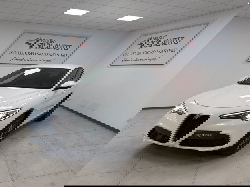 Alfa Romeo Stelvio usata a Palermo (2)