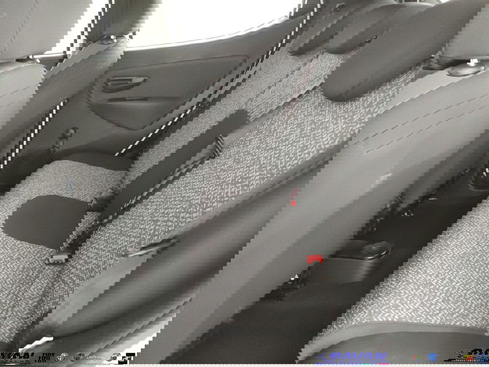 Lancia Ypsilon usata a Padova (13)