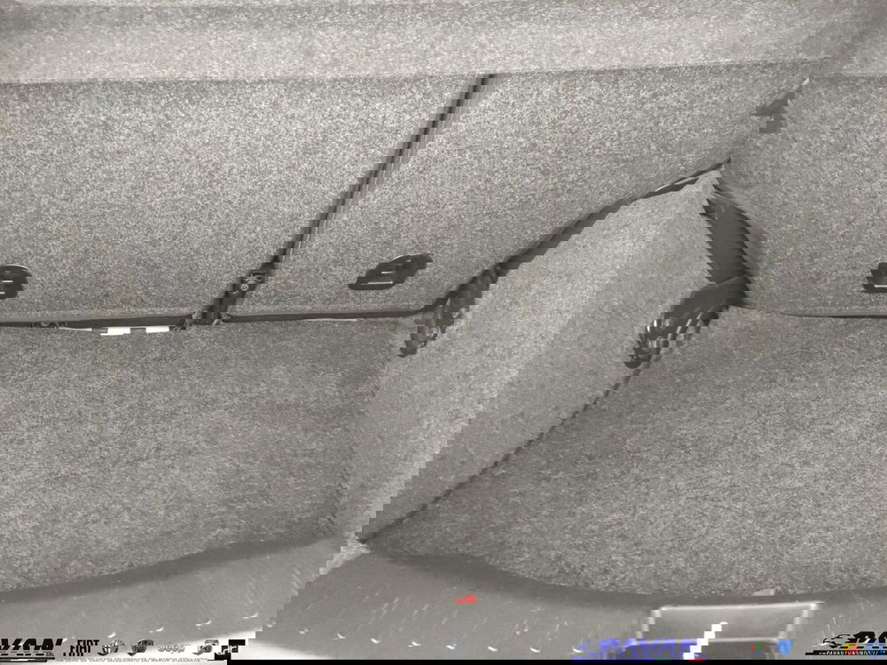 Lancia Ypsilon usata a Padova (18)