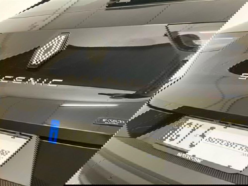 Renault Scenic E-Tech Electric nuova a Como (19)