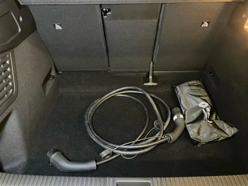 Renault Scenic E-Tech Electric nuova a Como (20)