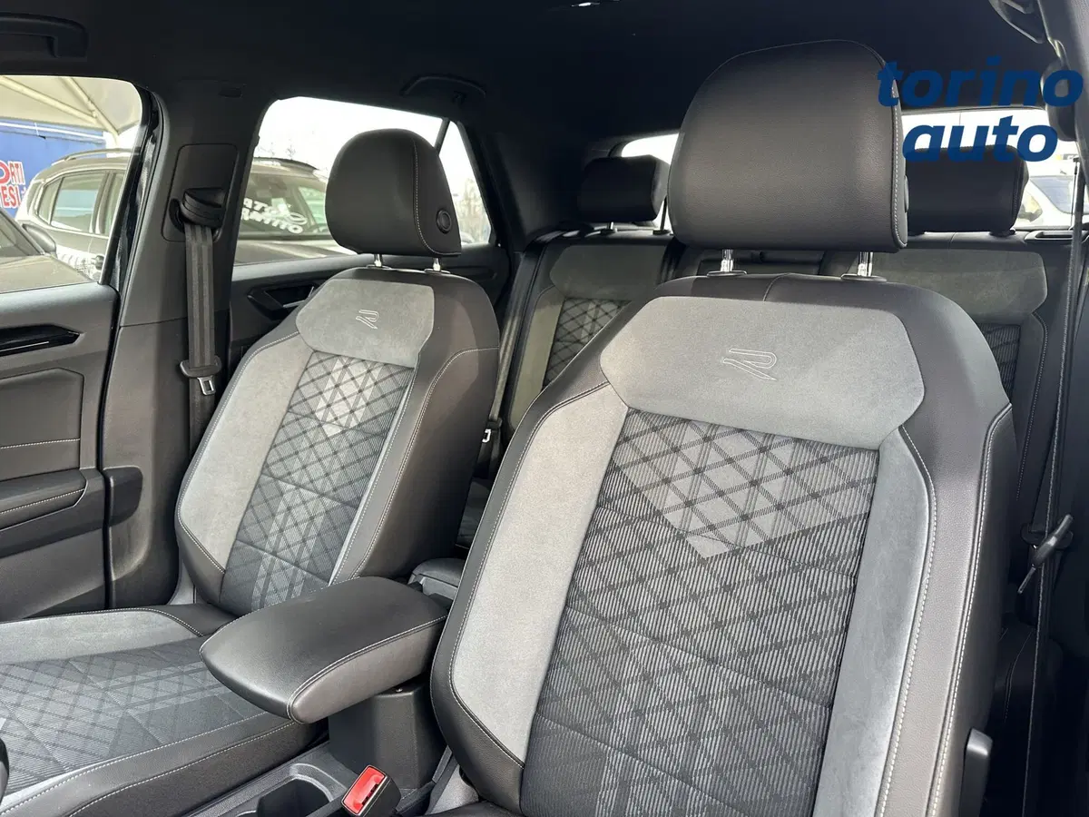 Volkswagen T-Roc usata a Torino (11)