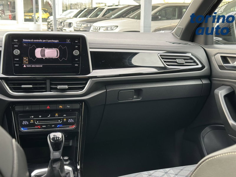 Volkswagen T-Roc usata a Torino (15)