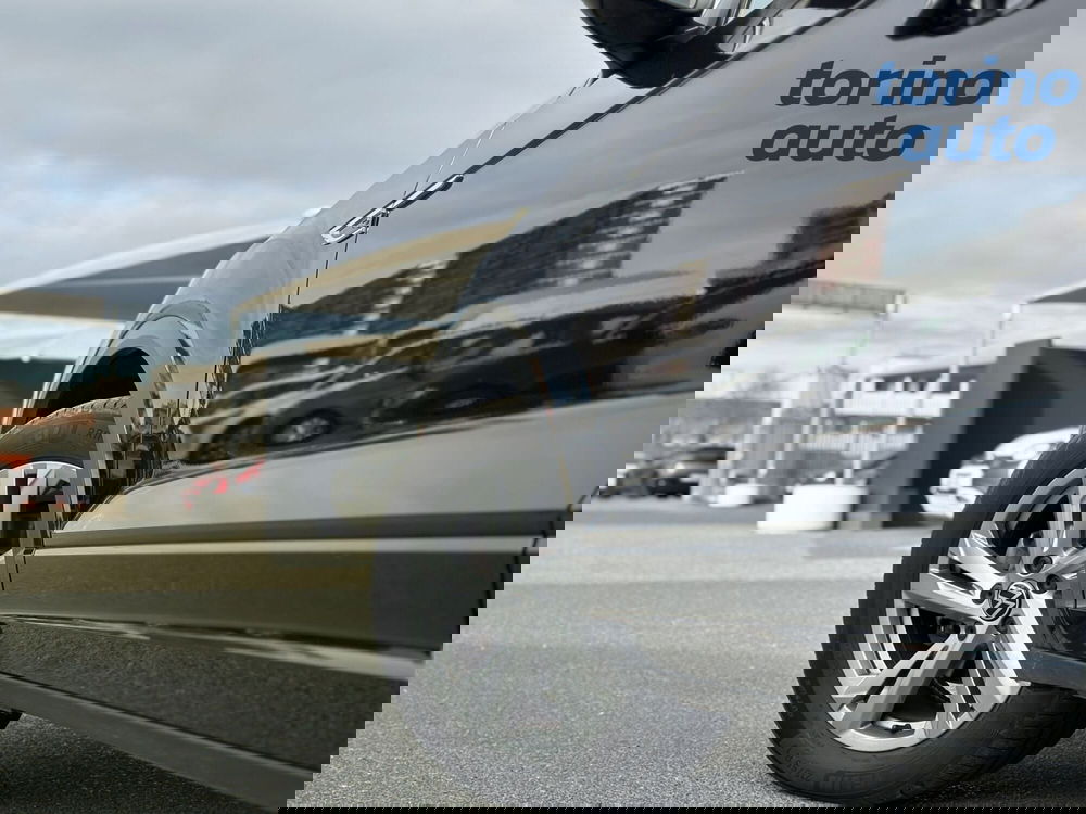 Volkswagen T-Roc usata a Torino (9)