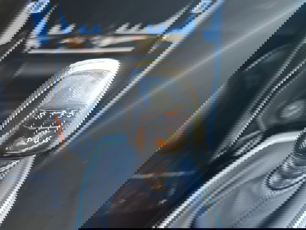 Peugeot 2008 nuova a Latina (19)