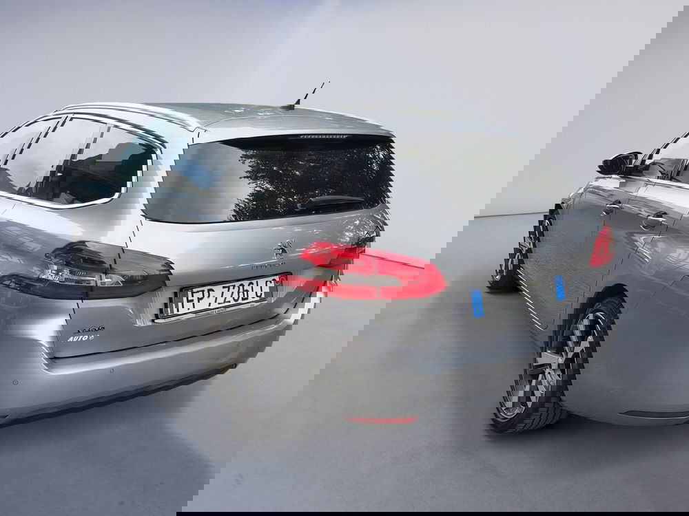 Peugeot 308 SW usata a Padova (6)