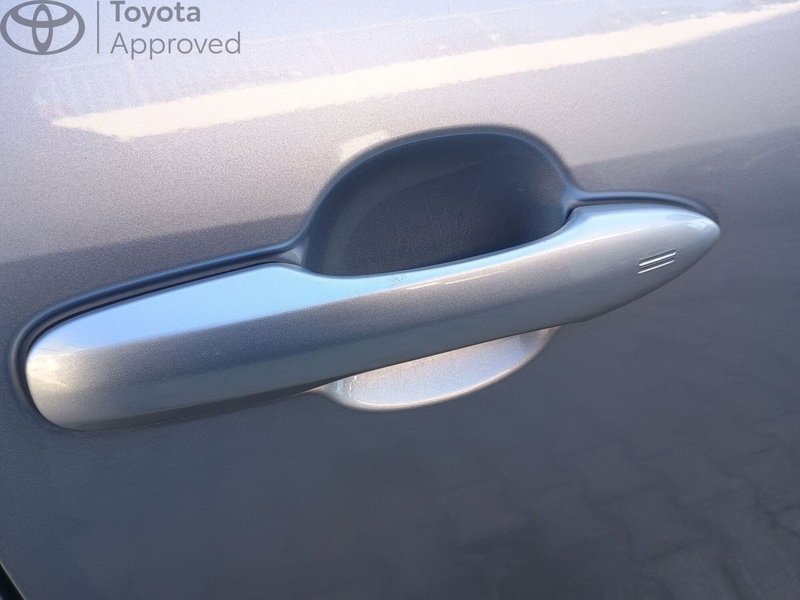 Toyota Yaris Cross usata a Reggio Calabria (11)