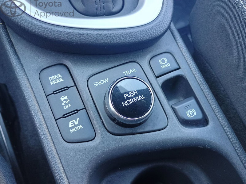 Toyota Yaris Cross usata a Reggio Calabria (16)