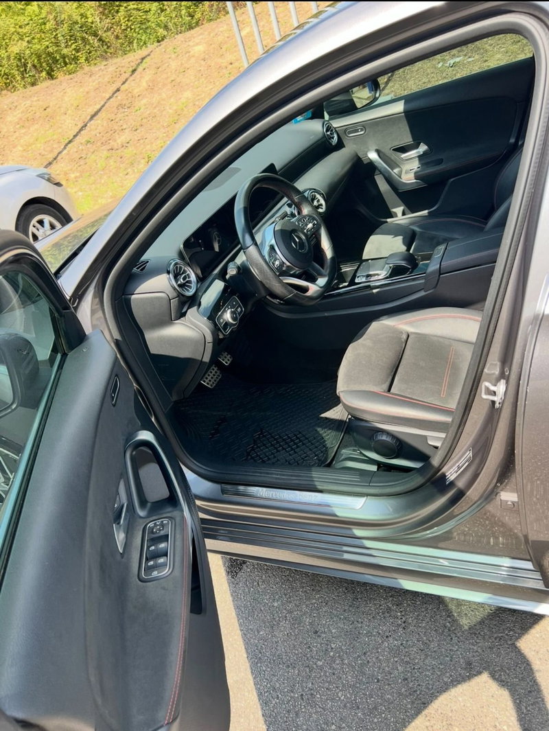 Mercedes-Benz Classe A Sedan usata a Caserta (9)