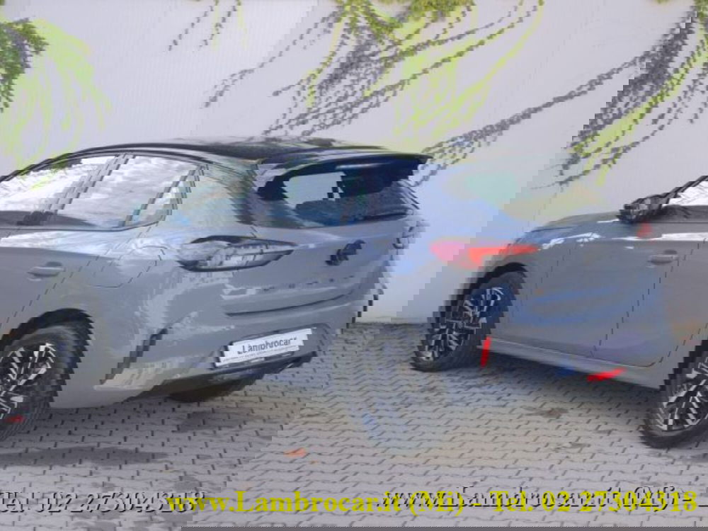 Opel Corsa usata a Milano (14)