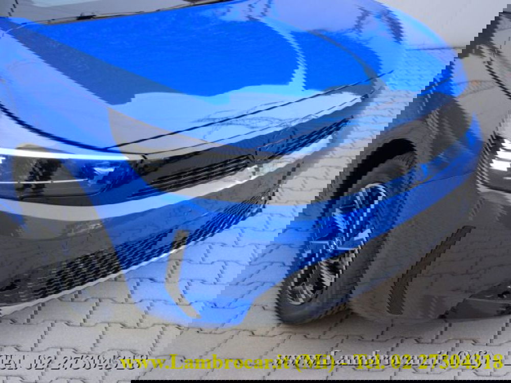 Opel Corsa nuova a Milano (11)