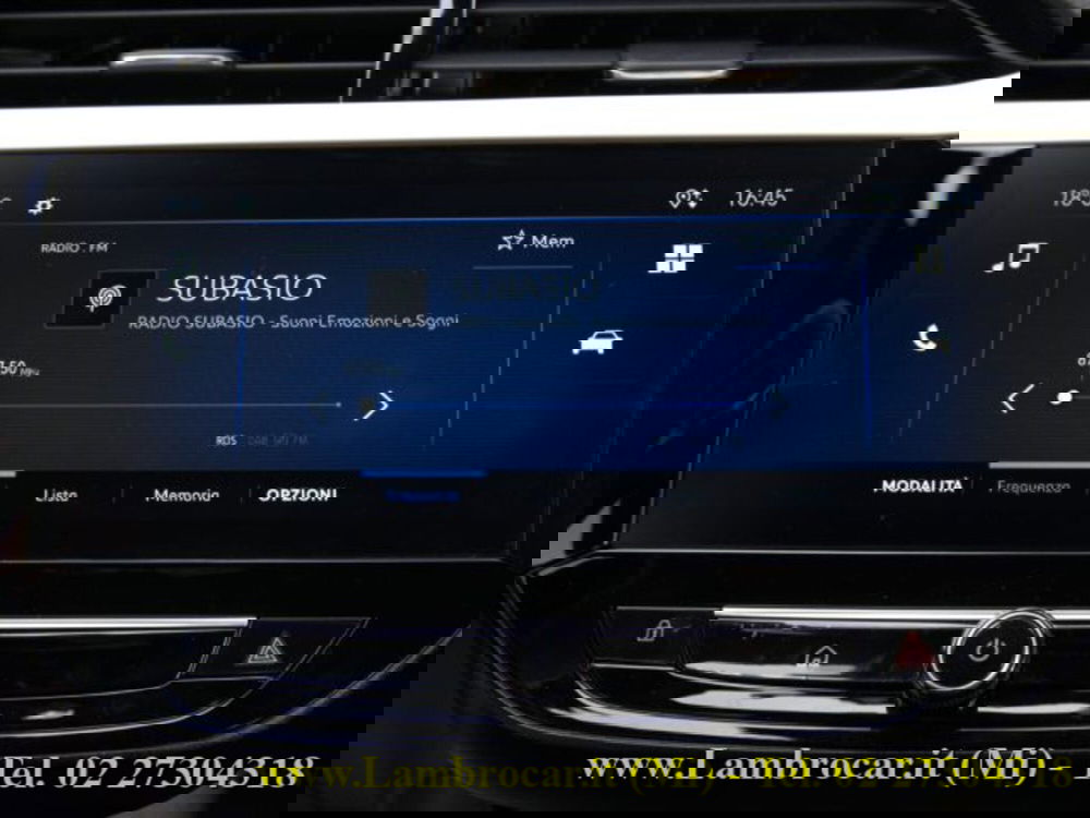 Opel Corsa nuova a Milano (8)