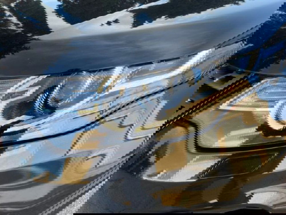 Land Rover Discovery usata a Lecce (8)