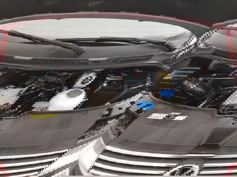 Volkswagen Multivan usata a Lucca (18)