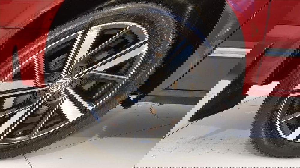 Volkswagen Multivan usata a Lucca (9)