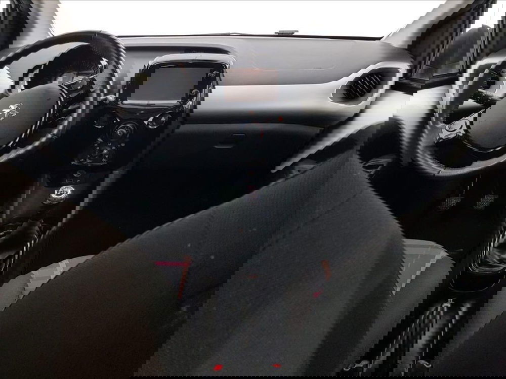 Peugeot 108 usata a Lucca (13)