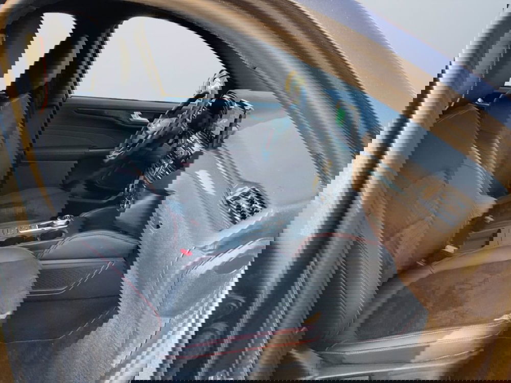 Ford Kuga usata a Milano (11)