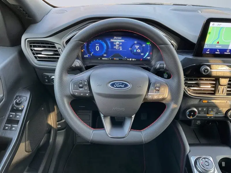 Ford Kuga usata a Milano (13)