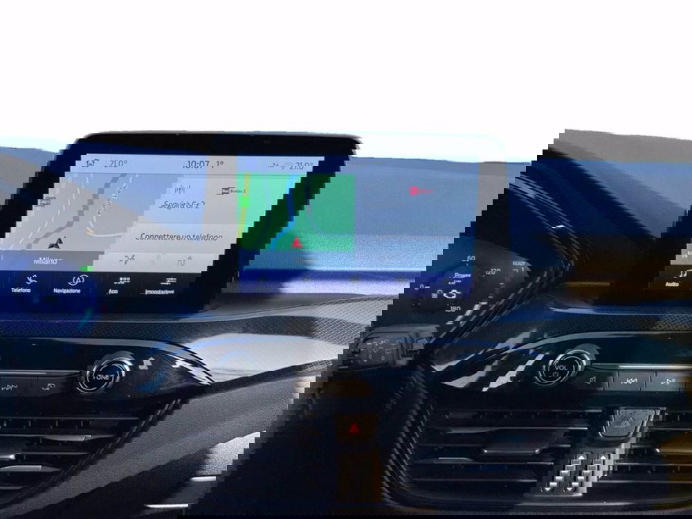 Ford Kuga usata a Milano (14)