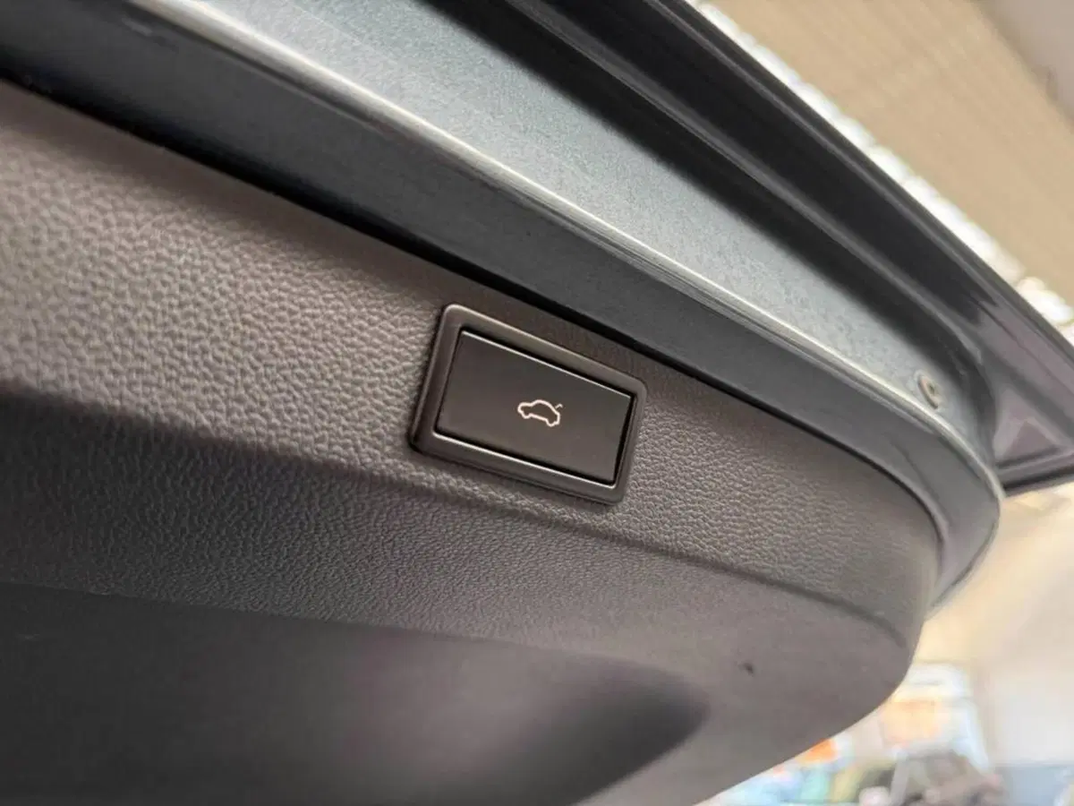Skoda Karoq usata a Torino (10)