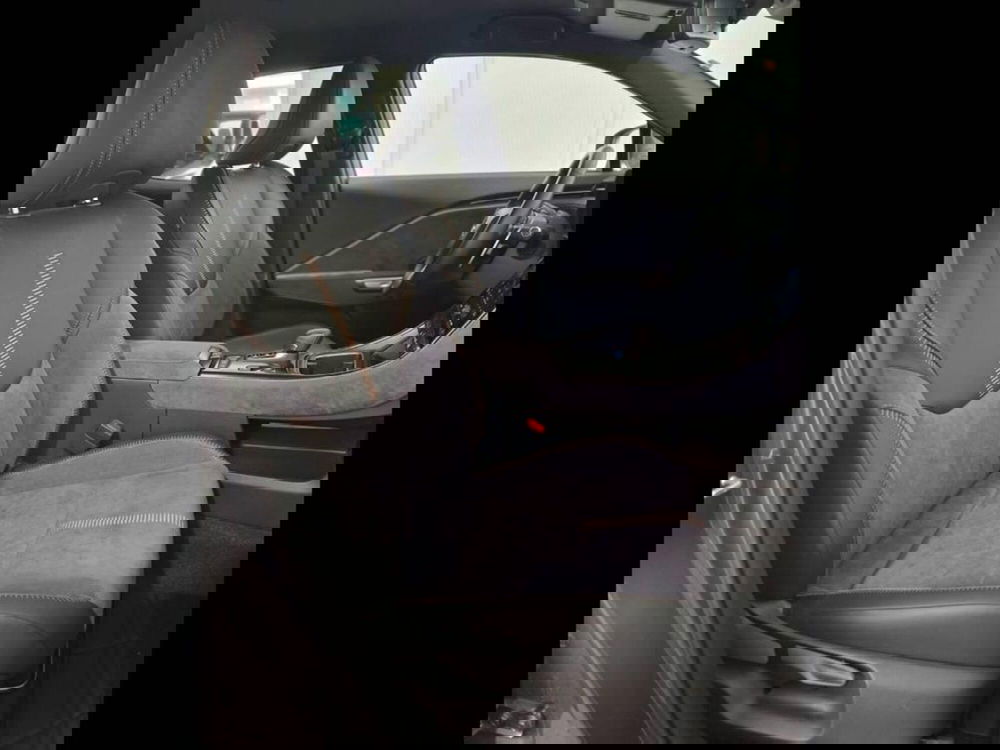 Lexus LBX usata a Torino (13)