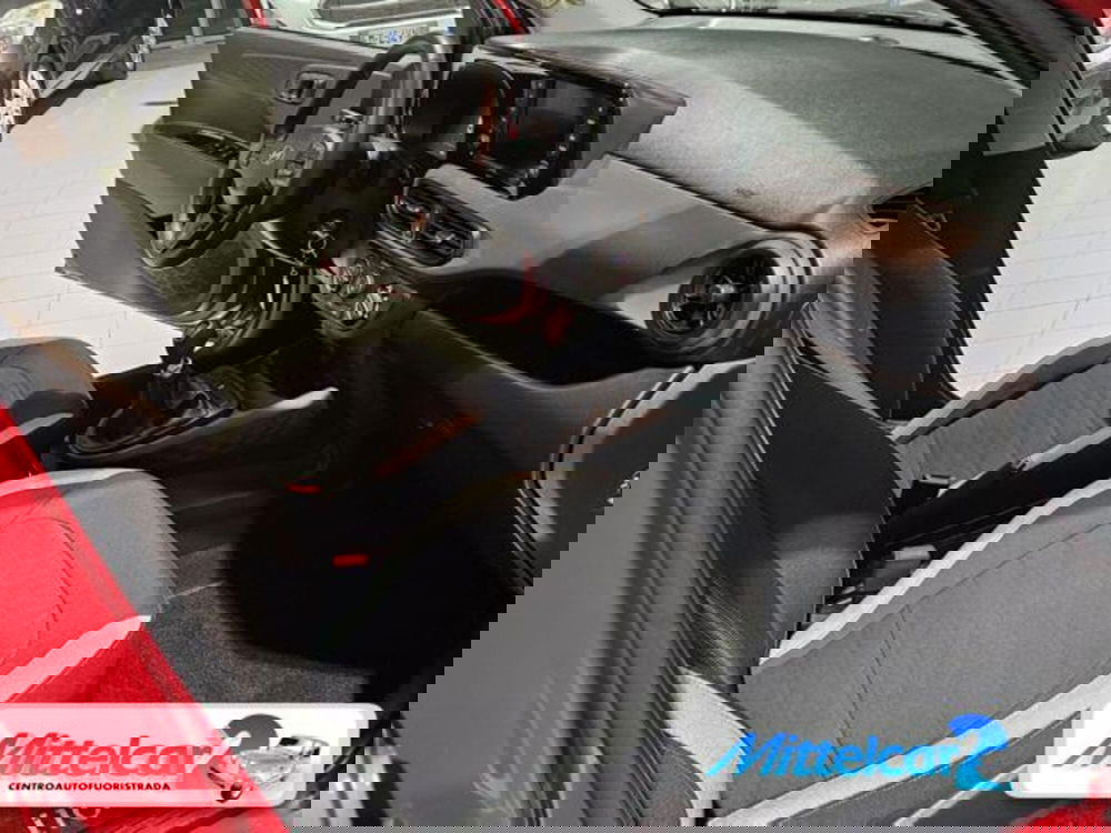 Hyundai i10 usata a Udine (11)