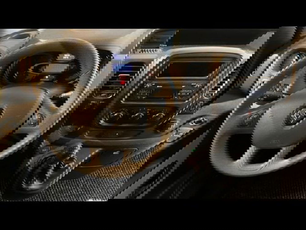 Renault Trafic Furgone usata a Firenze (7)