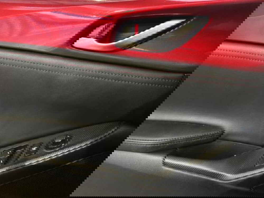 Mazda MX-5 usata a Milano (12)