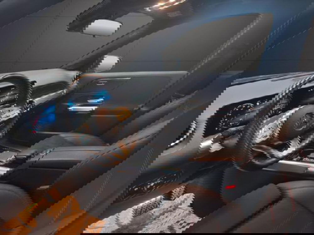 Mercedes-Benz GLB usata a Milano (10)