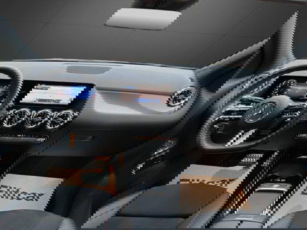 Mercedes-Benz GLA SUV usata a Milano (13)