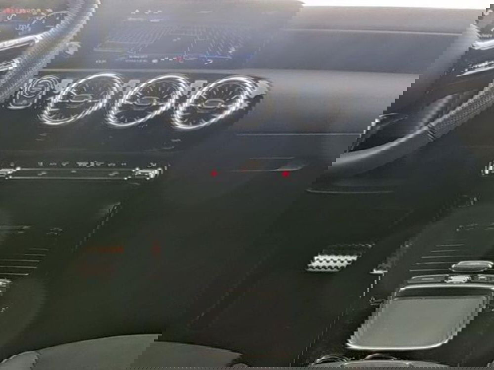 Mercedes-Benz Classe A Sedan usata a Milano (7)