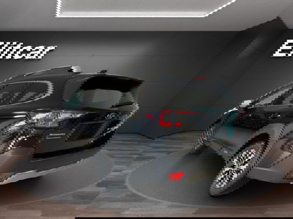 Subaru Outback nuova a Milano (5)