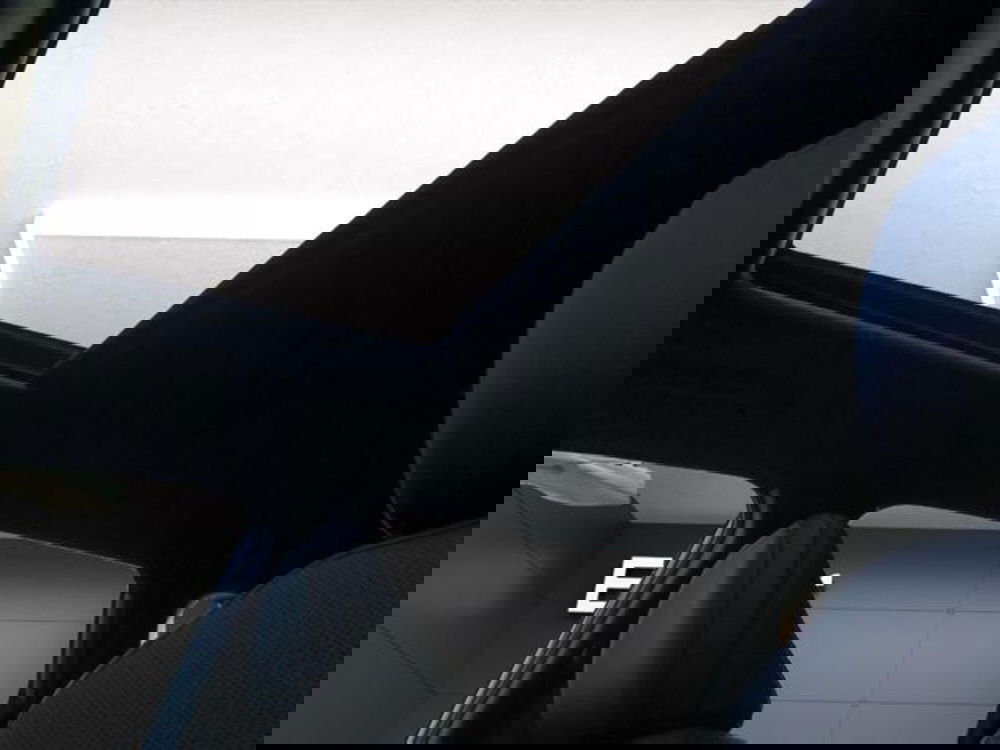 Subaru Forester nuova a Milano (17)