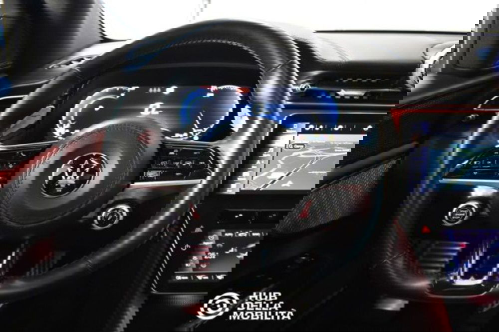 Maserati Grecale usata a Perugia (9)