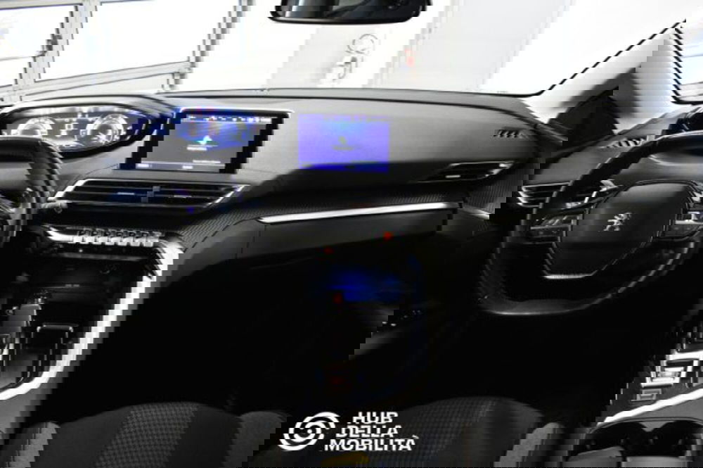 Peugeot 5008 usata a Perugia (10)