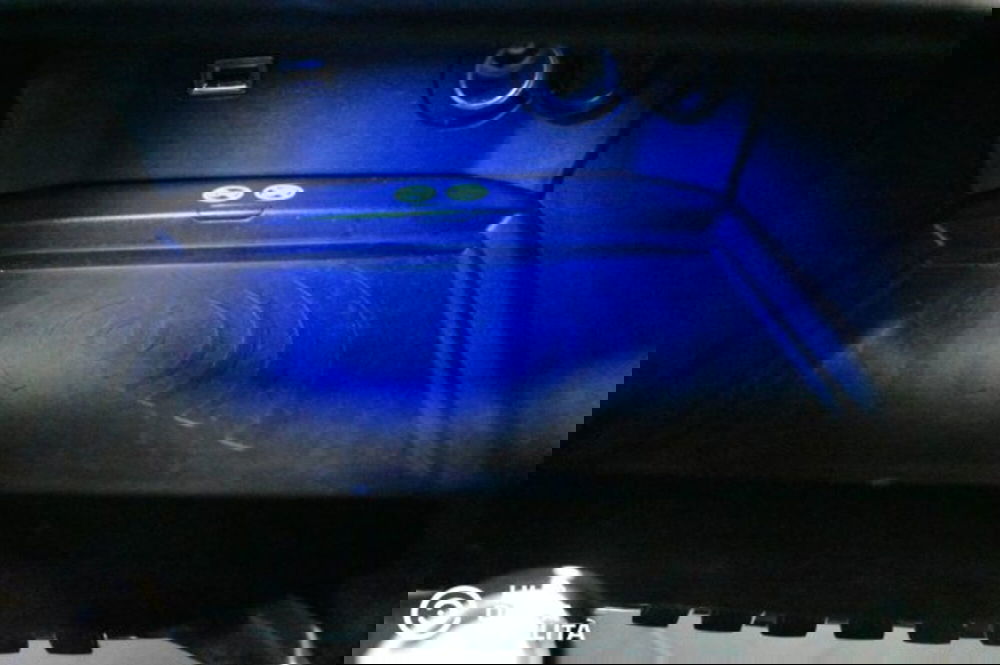 Peugeot 5008 usata a Perugia (18)