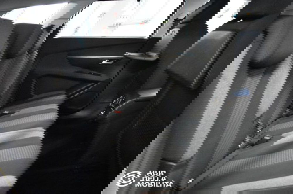 Peugeot 5008 usata a Perugia (20)