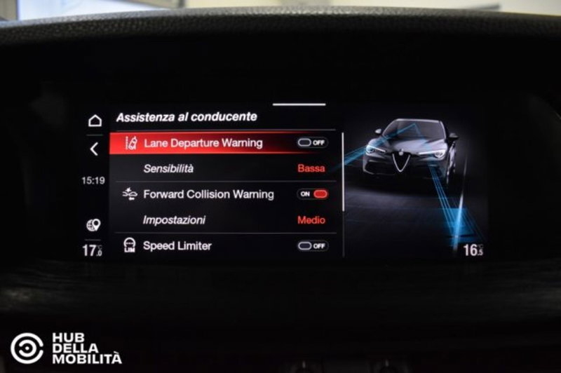 Alfa Romeo Stelvio usata a Perugia (17)